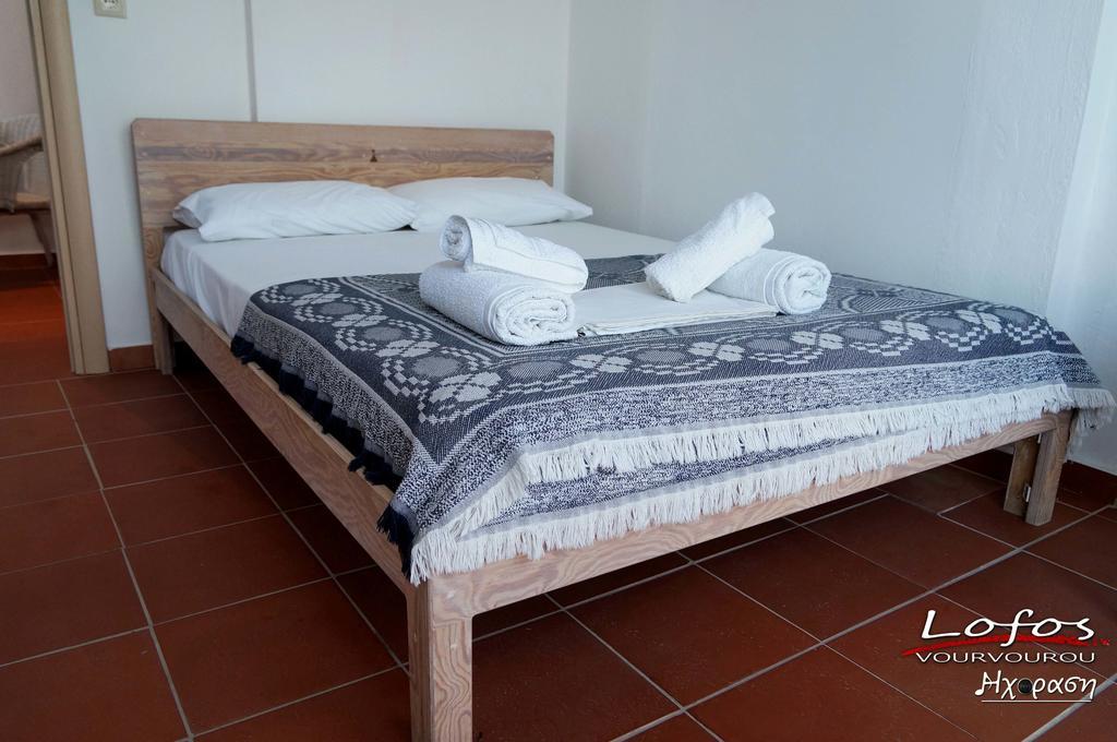 Ferienwohnung Lofos Vourvourou Zimmer foto