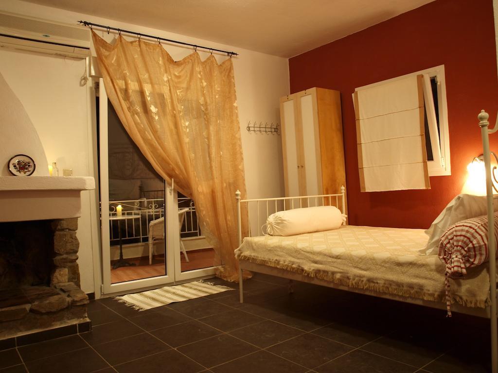 Ferienwohnung Lofos Vourvourou Zimmer foto