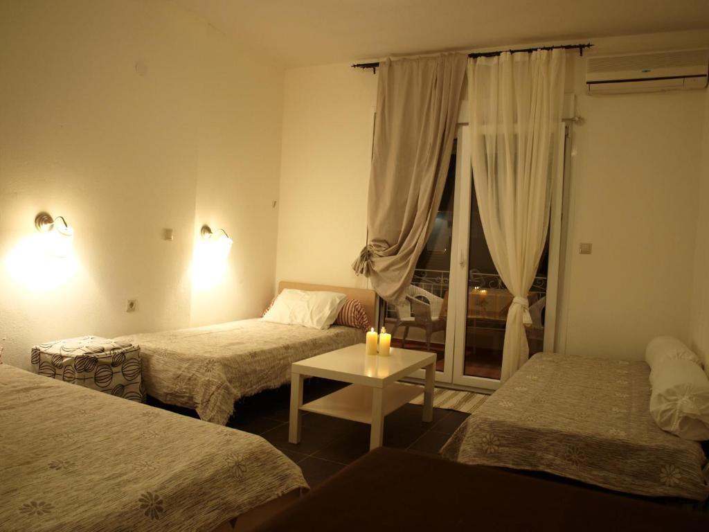 Ferienwohnung Lofos Vourvourou Zimmer foto